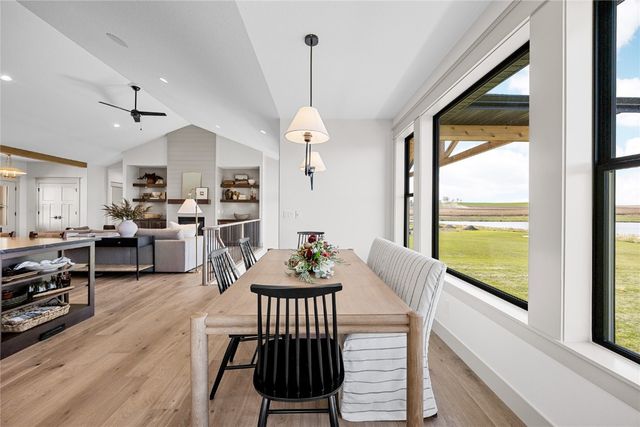 700 Lakeview Court, Tiffin, IA 52340