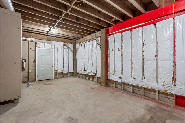 119 8th Street, San Leon, TX 77539