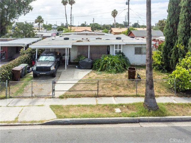 1720 W Caldwell, Compton, CA 90220