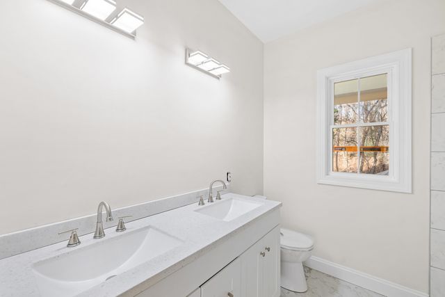 113 FRAZIER ST, Staunton, VA 24401