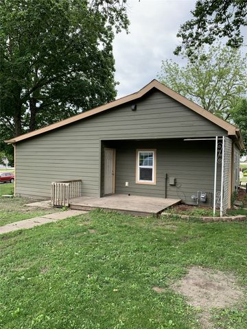 512 N Division Street, Stuart, IA 50250