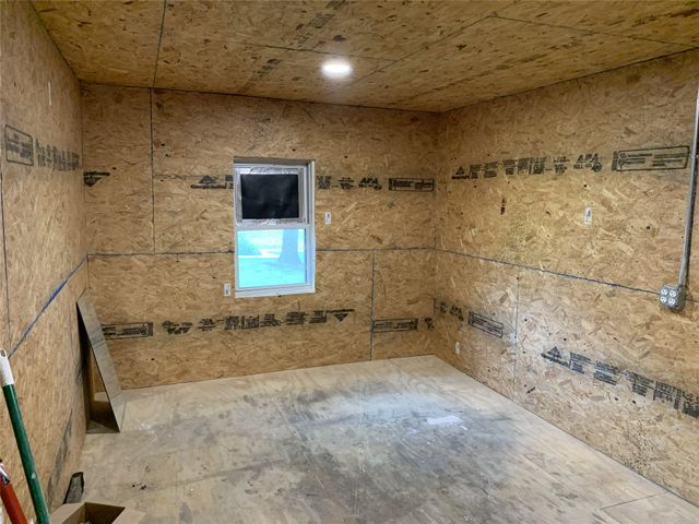 512 N Division Street, Stuart, IA 50250