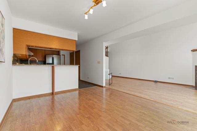 1440 Waukegan Road, Deerfield, IL 60015