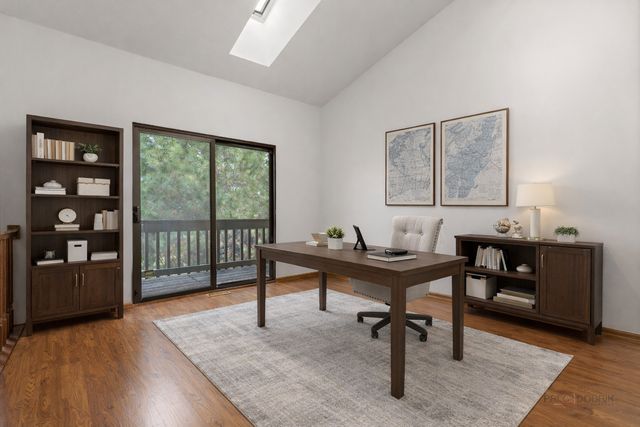 1440 Waukegan Road, Deerfield, IL 60015