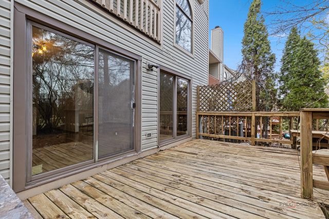 1440 Waukegan Road, Deerfield, IL 60015