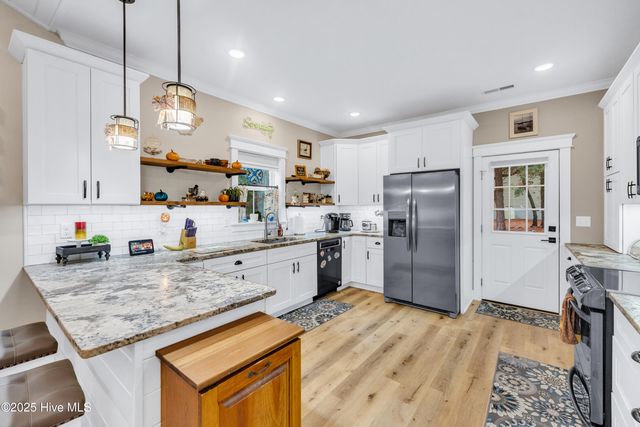 4094 Honey Locust Way SE, Southport, NC 28461