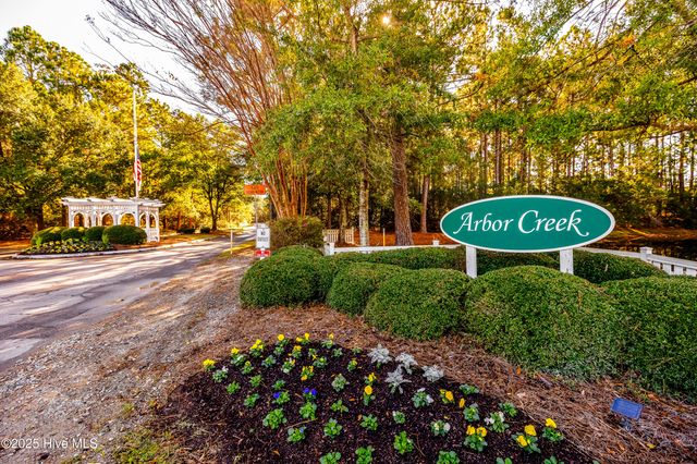 4094 Honey Locust Way SE, Southport, NC 28461