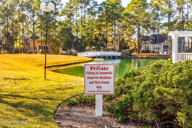 4094 Honey Locust Way SE, Southport, NC 28461