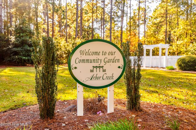 4094 Honey Locust Way SE, Southport, NC 28461