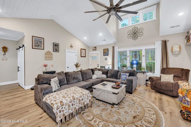 4094 Honey Locust Way SE, Southport, NC 28461