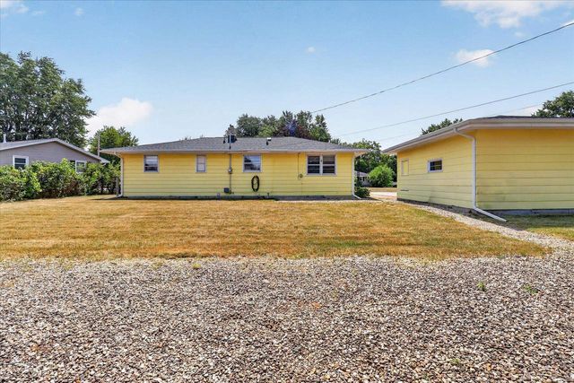 920 Sunset Drive, Milton, WI 53563