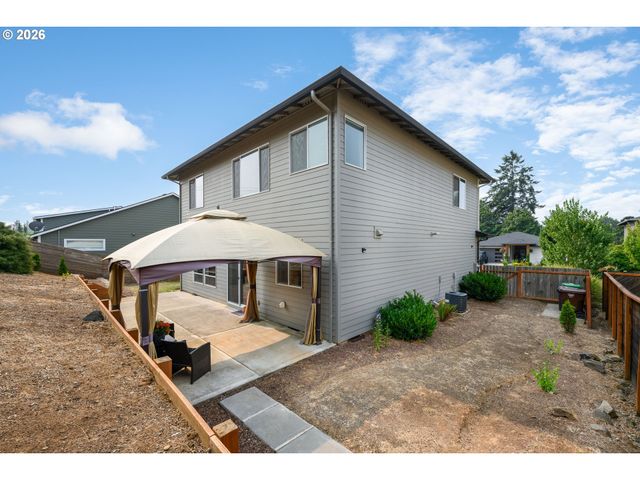 35551 PORTLAND VIEW Dr, St Helens, OR 97051
