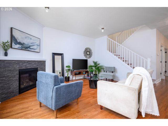 35551 PORTLAND VIEW Dr, St Helens, OR 97051