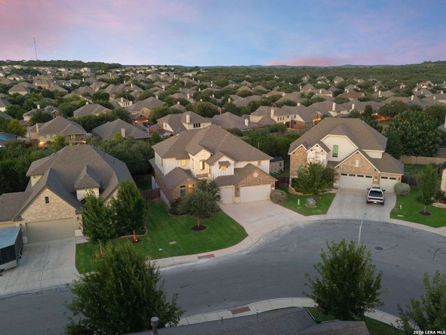 27106 Falls CV, Boerne, TX 78015