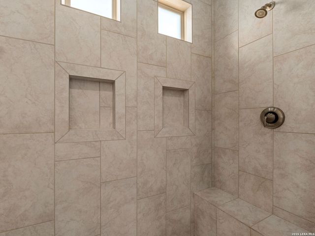 27106 Falls CV, Boerne, TX 78015