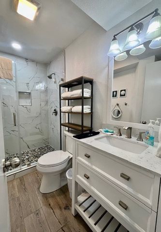 135 E Bahama St., South Padre Island, TX 78597