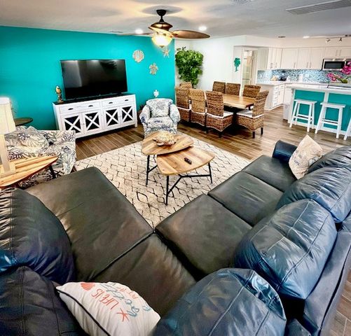 135 E Bahama St., South Padre Island, TX 78597