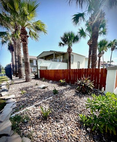 135 E Bahama St., South Padre Island, TX 78597