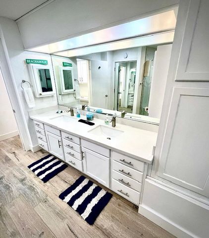 135 E Bahama St., South Padre Island, TX 78597