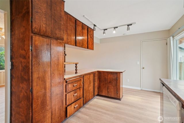 22404 58th Avenue W, Mountlake Terrace, WA 98043