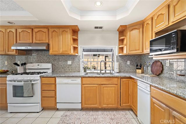 20241 Morristown, Huntington Beach, CA 92646