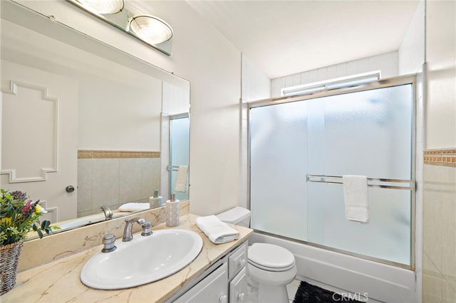 20241 Morristown, Huntington Beach, CA 92646