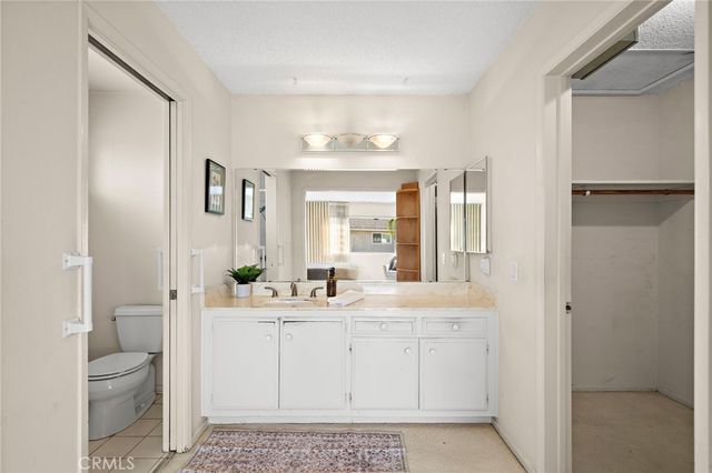 20241 Morristown, Huntington Beach, CA 92646