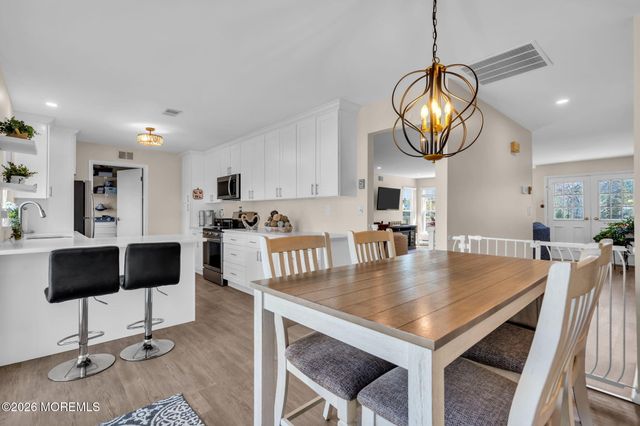 466B Chelsea Court, Manchester, NJ 08759