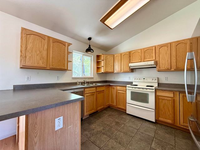 576 31 Road, Grand Junction, CO 81504