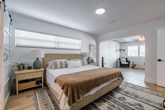 917 CHIPAWAY DRIVE, Apollo Beach, FL 33572