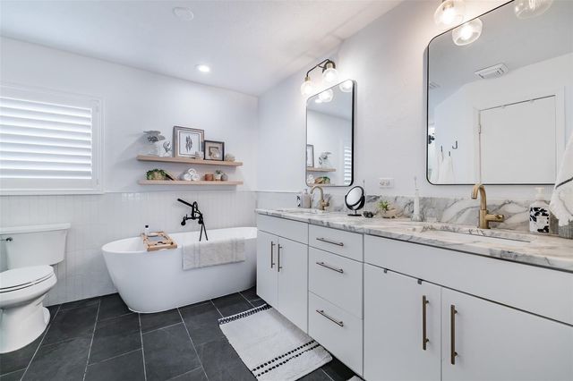 917 CHIPAWAY DRIVE, Apollo Beach, FL 33572