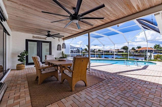 917 CHIPAWAY DRIVE, Apollo Beach, FL 33572