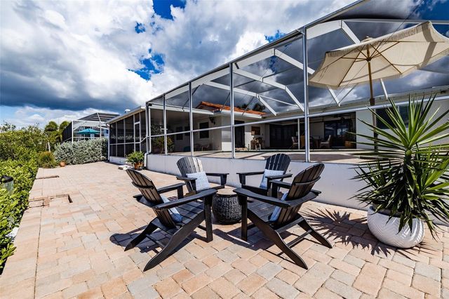 917 CHIPAWAY DRIVE, Apollo Beach, FL 33572