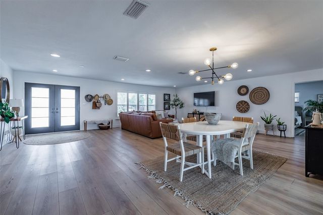 917 CHIPAWAY DRIVE, Apollo Beach, FL 33572