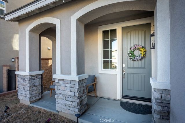 5176 Wintercress, Fontana, CA 92336