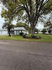 11121 LINKSIDE DRIVE 11121, Port Richey, FL 34668