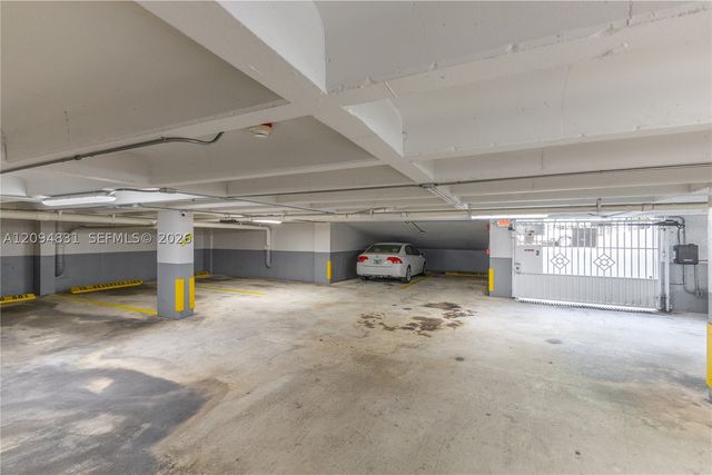 245 18th St 1103, Miami Beach, FL 33139