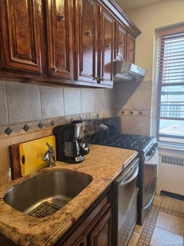 34-20 83rd Street 3D, Jackson Heights, NY 11372