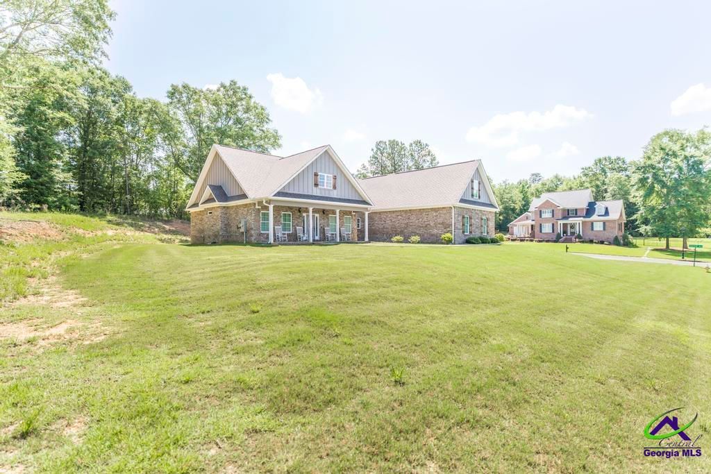 374 Carrick Way, Macon, GA 31210