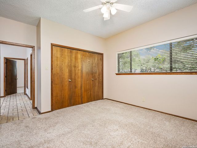 200 Garrapata Lane, San Antonio, TX 78232