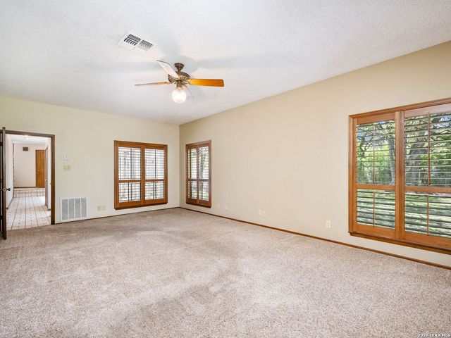 200 Garrapata Lane, San Antonio, TX 78232