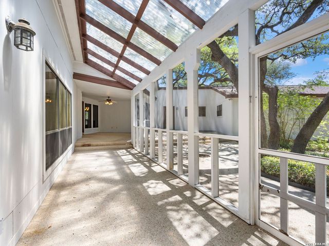 200 Garrapata Lane, San Antonio, TX 78232