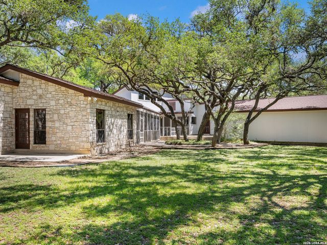 200 Garrapata Lane, San Antonio, TX 78232
