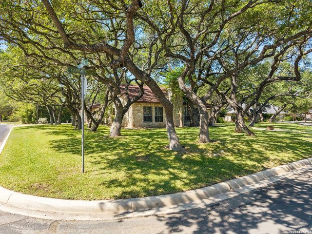 200 Garrapata Lane, San Antonio, TX 78232