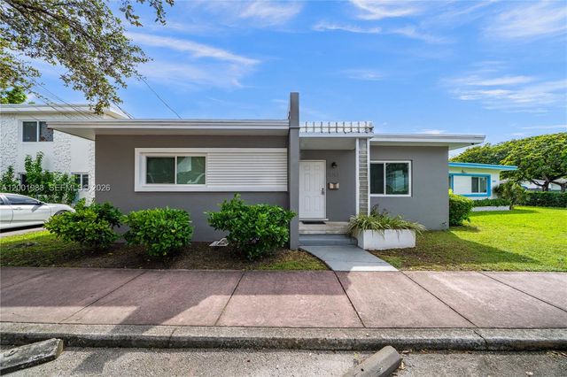 2010 Calais Dr, Miami Beach, FL 33141