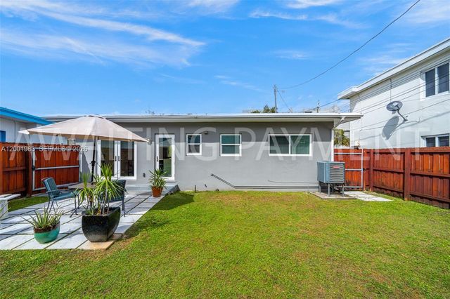 2010 Calais Dr, Miami Beach, FL 33141