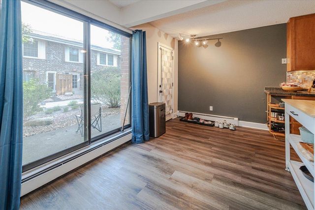 4524 Cedar Lake Road S 3, Saint Louis Park, MN 55416