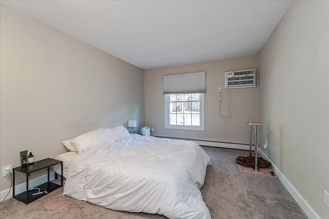 4524 Cedar Lake Road S 3, Saint Louis Park, MN 55416