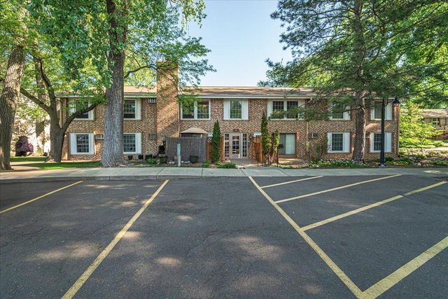 4524 Cedar Lake Road S 3, Saint Louis Park, MN 55416