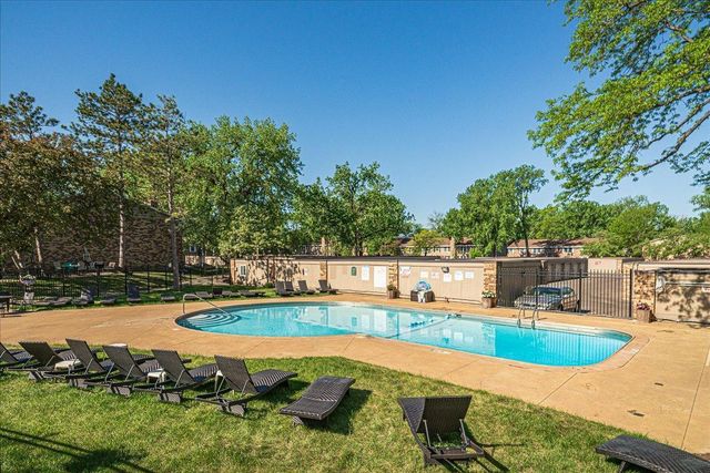 4524 Cedar Lake Road S 3, Saint Louis Park, MN 55416